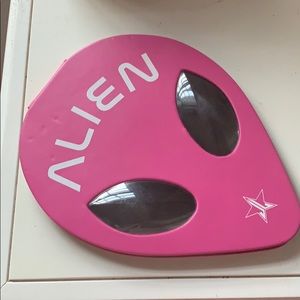 Jeffree Star Alien Palette 👽